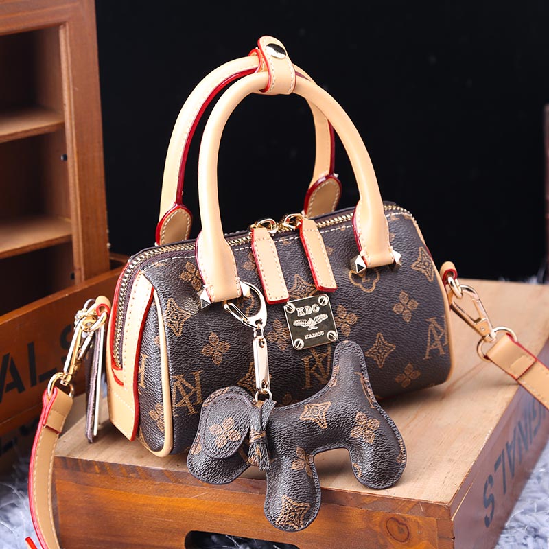 fashion boston wide shoulder strap high quality leather handbags
